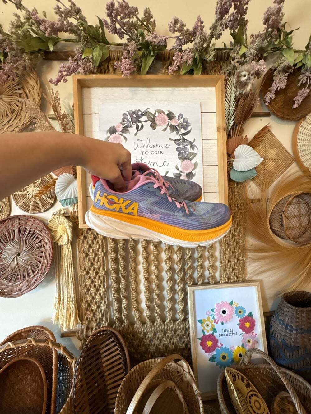 Hoka Clifton 9 Running Shoes Cyclamen Lilac